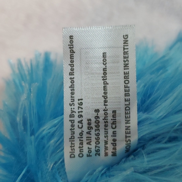 CRAZY FACE Inflatable Fuzzy Monster Green Grinning Ball-6" Inflated-NEW - Picture 5 of 7